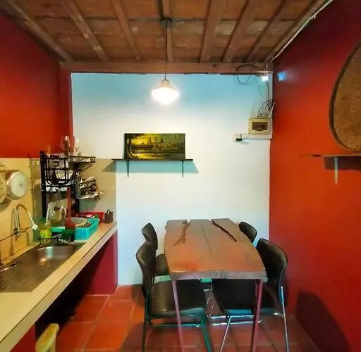 - Four Bedrooms Near Angkor Wat Holiday home Siem Reap