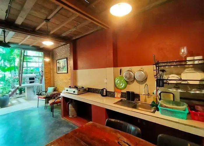- Four Bedrooms Near Angkor Wat Holiday home *