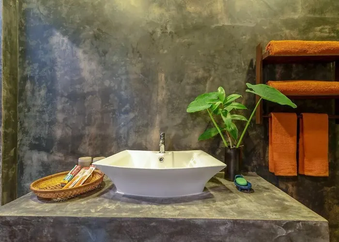 Holiday home - Four Bedrooms Near Angkor Wat Siem Reap