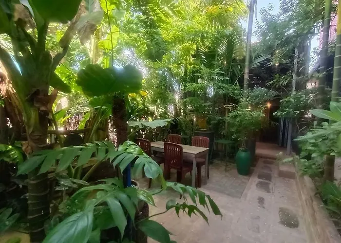 - Four Bedrooms Near Angkor Wat * Siem Reap
